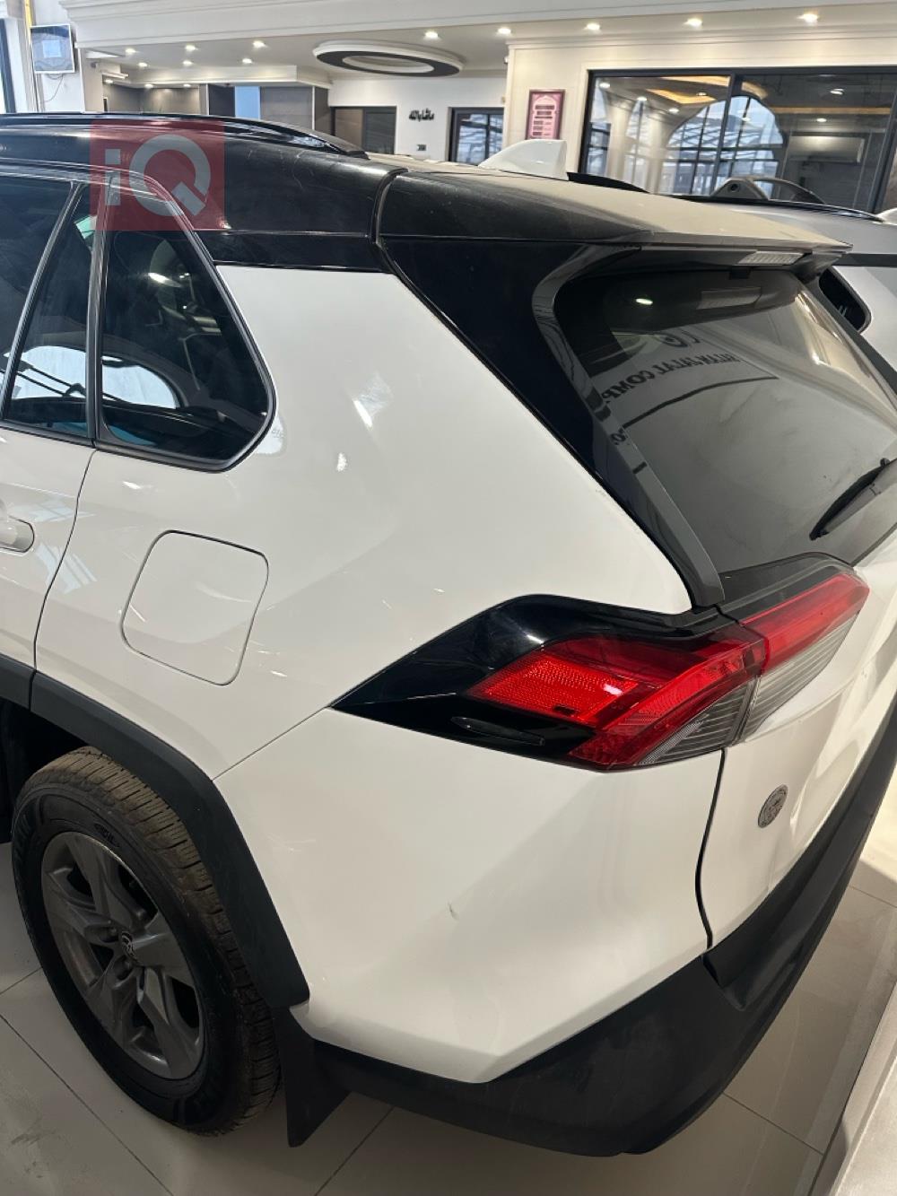 تويوتا راف 4